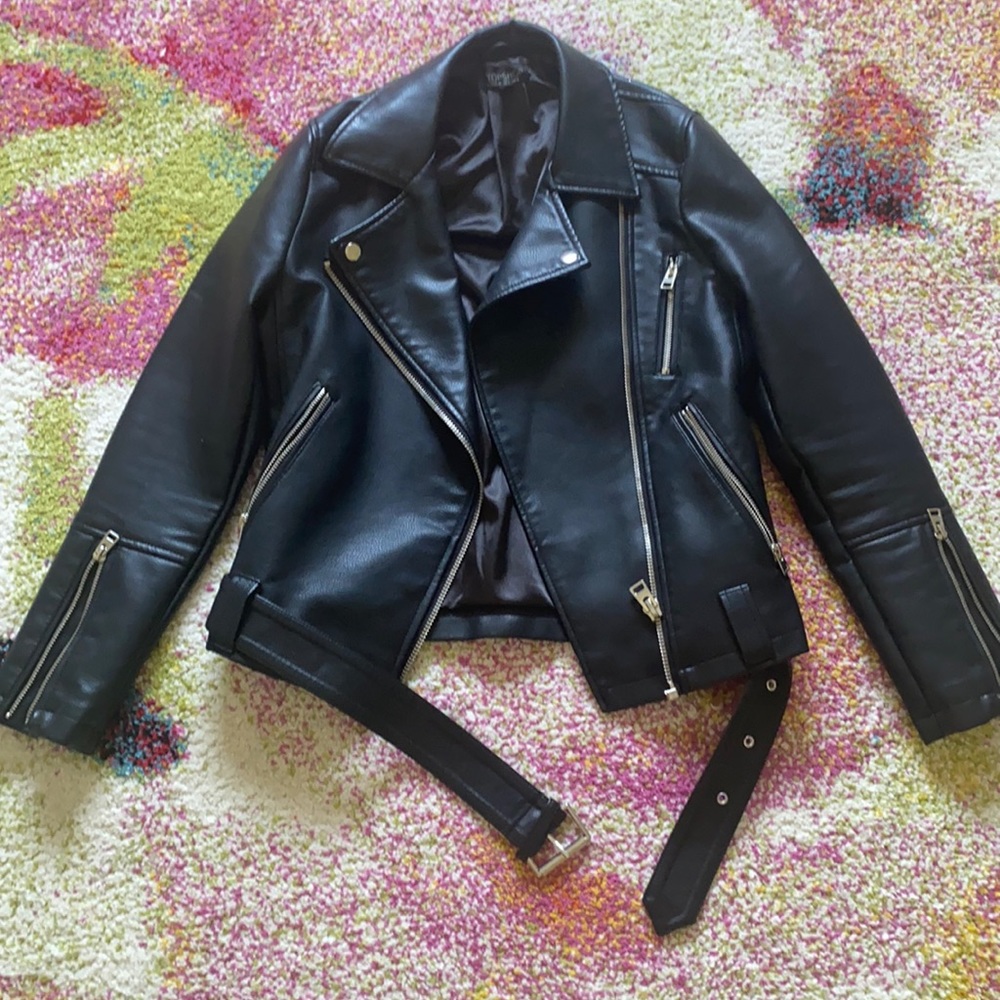 NW/OT top shop leather jacket.  Never worn.  Brand new.